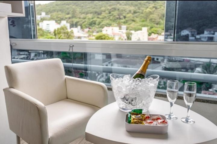 Jurere Summer - Vista Do Mar - Proximo Vila Gastronomica Florianopolis Room photo